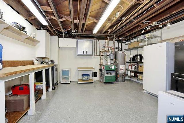 56 Lilac Street, Bergenfield, NJ 07621