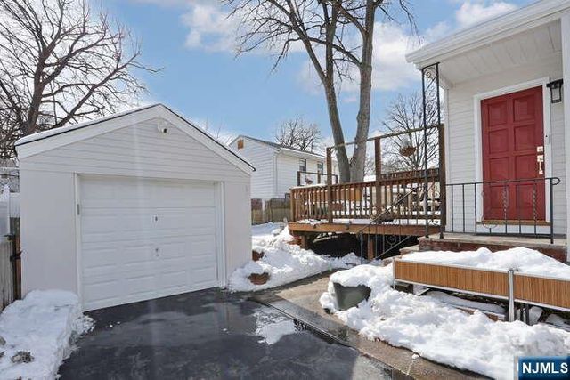 56 Lilac Street, Bergenfield, NJ 07621