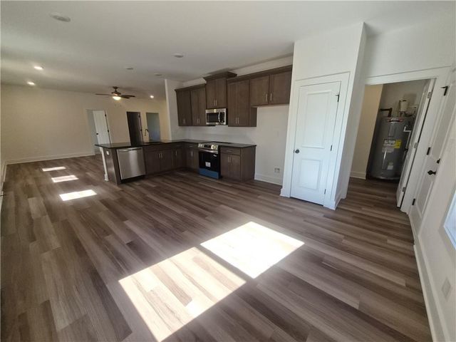 991 High Shoals Road, Dallas, GA 30132