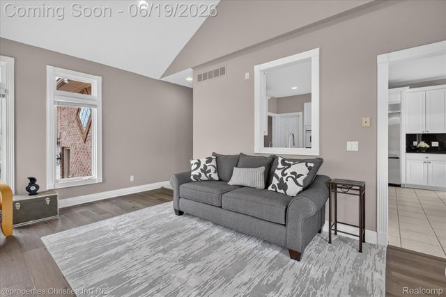 11808 Landers Drive, Plymouth Charter Township, MI 48170