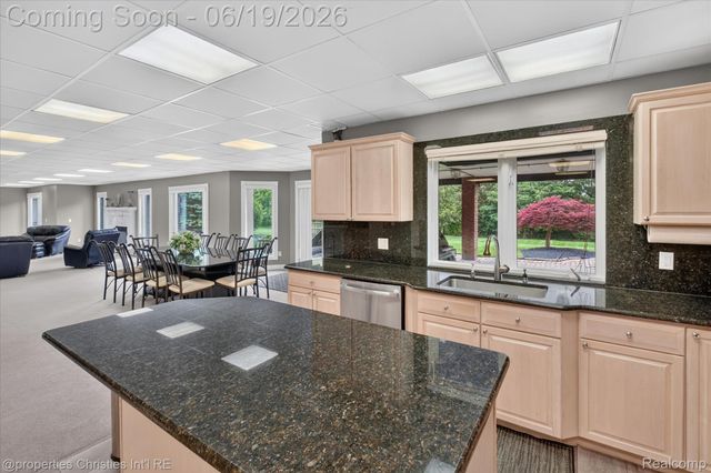 11808 Landers Drive, Plymouth Charter Township, MI 48170