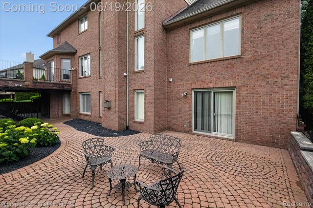 11808 Landers Drive, Plymouth Charter Township, MI 48170