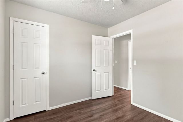 2401 N Jill Circle, Springdale, AR 72762