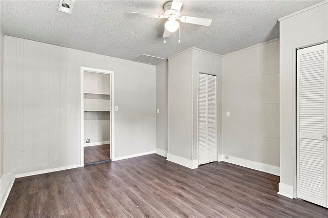 2401 N Jill Circle, Springdale, AR 72762