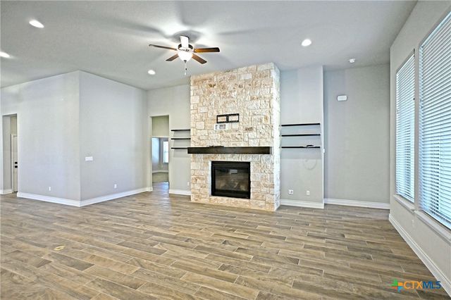 588 Vale Court, New Braunfels, TX 78132