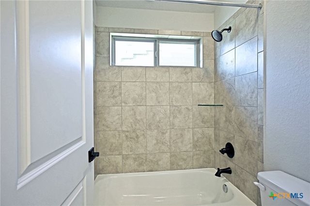 588 Vale Court, New Braunfels, TX 78132