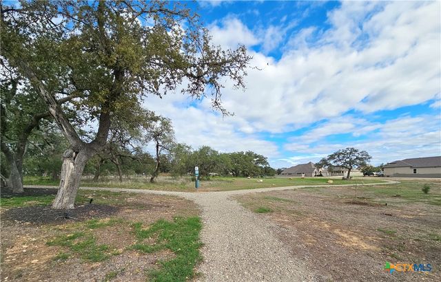 588 Vale Court, New Braunfels, TX 78132