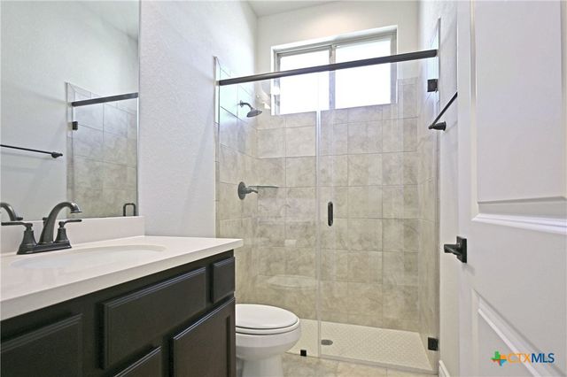 588 Vale Court, New Braunfels, TX 78132