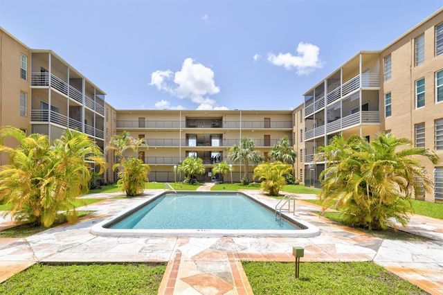 4848 NW 24th Court 205, Lauderdale Lakes, FL 33313