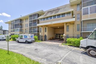 4848 NW 24th Court 205, Lauderdale Lakes, FL 33313