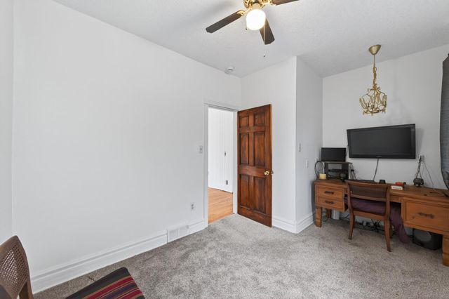 116 8th Avenue S, South Saint Paul, MN 55075