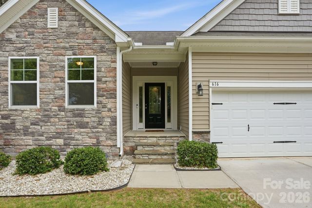 616 Winter Walk Lane, Clover, SC 29710
