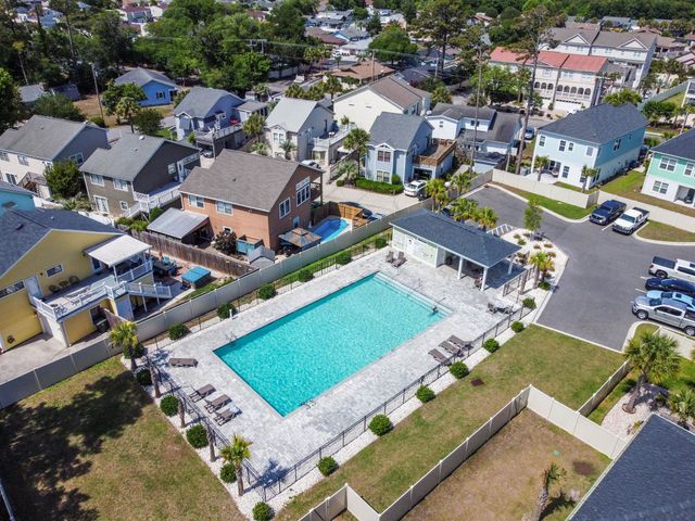 912 Hillside Dr., North Myrtle Beach, SC 29582