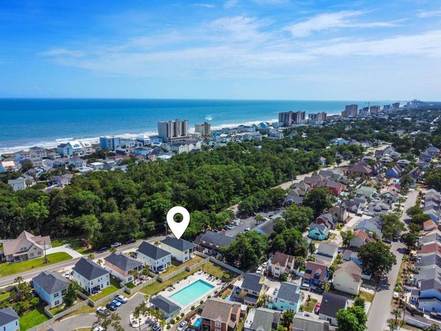 912 Hillside Dr., North Myrtle Beach, SC 29582
