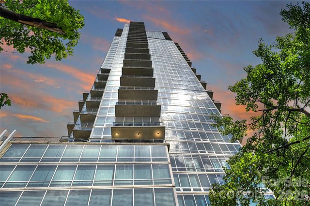 215 N Pine Street 3705, Charlotte, NC 28202