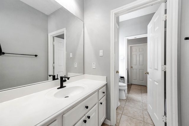 15114 Beech Fork, Sugar Land, TX 77498