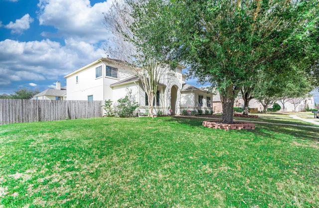 15114 Beech Fork, Sugar Land, TX 77498