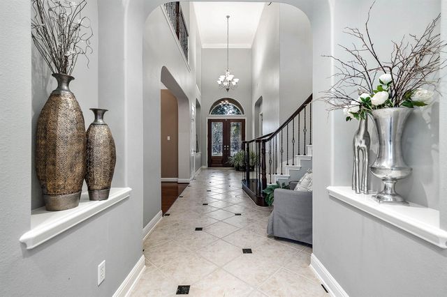 15114 Beech Fork, Sugar Land, TX 77498