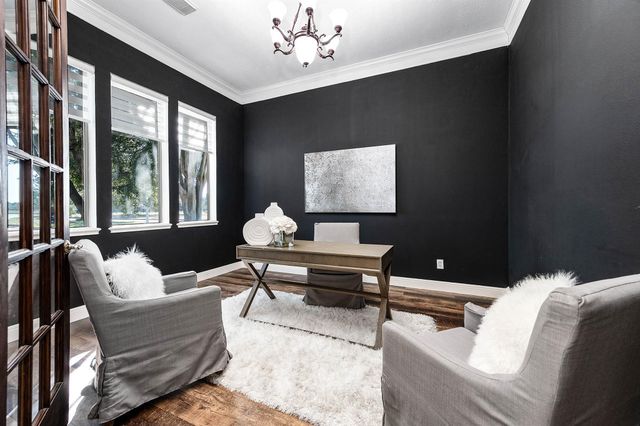 15114 Beech Fork, Sugar Land, TX 77498