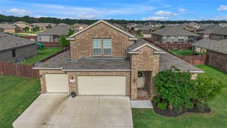 411 Skipper Lane, Azle, TX 76020