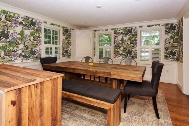 21 Foxwood Cove, Holliston, MA 01746