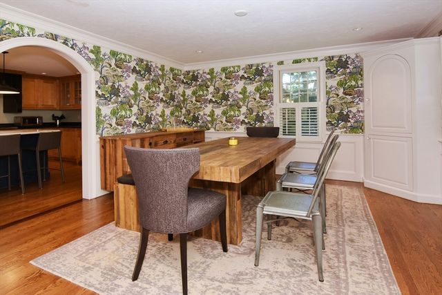 21 Foxwood Cove, Holliston, MA 01746