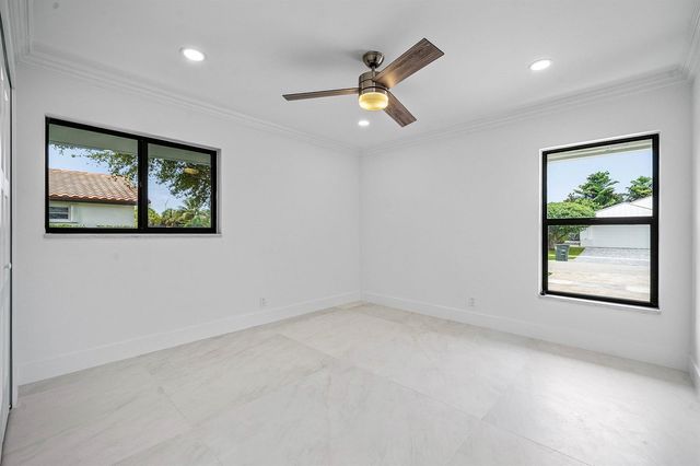 1520 SW 17th Street, Boca Raton, FL 33486