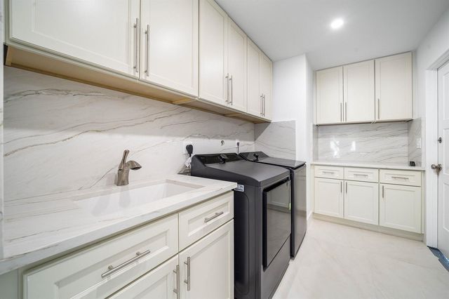 1520 SW 17th Street, Boca Raton, FL 33486