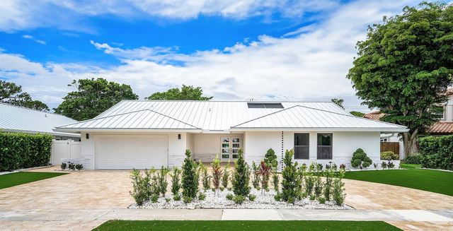 1520 SW 17th Street, Boca Raton, FL 33486
