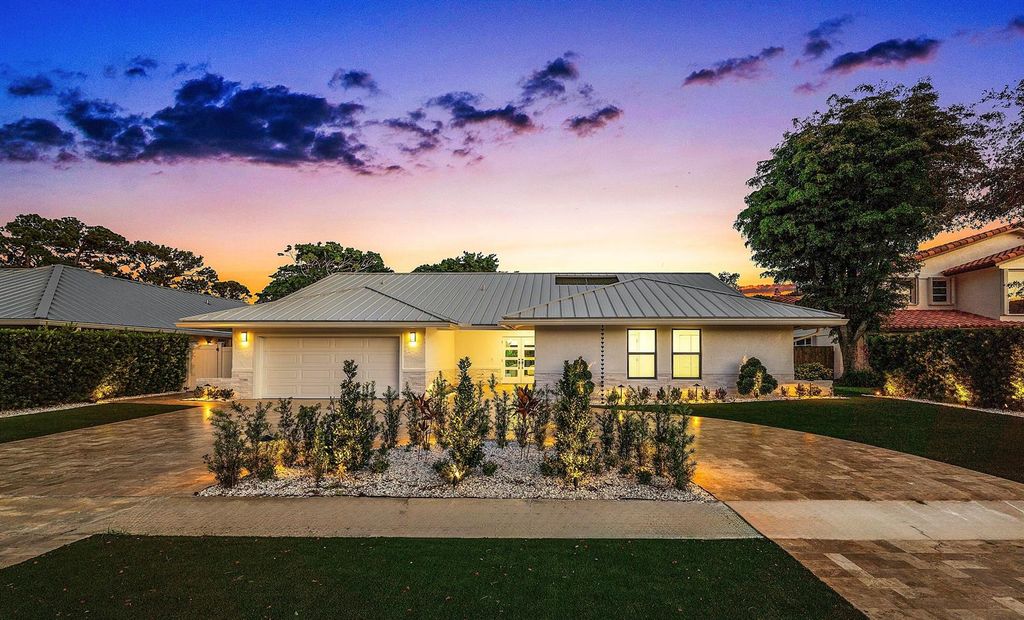 1520 SW 17th Street, Boca Raton, FL 33486