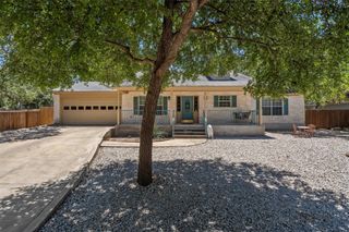 27 Deer Ridge RD, Wimberley, TX 78676