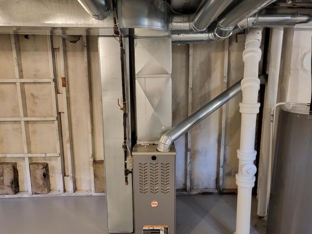 218 Island AVENUE, Racine, WI 53405