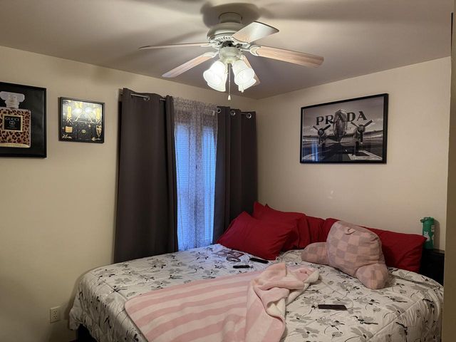 218 Island AVENUE, Racine, WI 53405