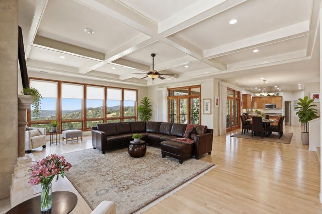 6840 Gallagher Rd, Pilot Hill, CA 95664