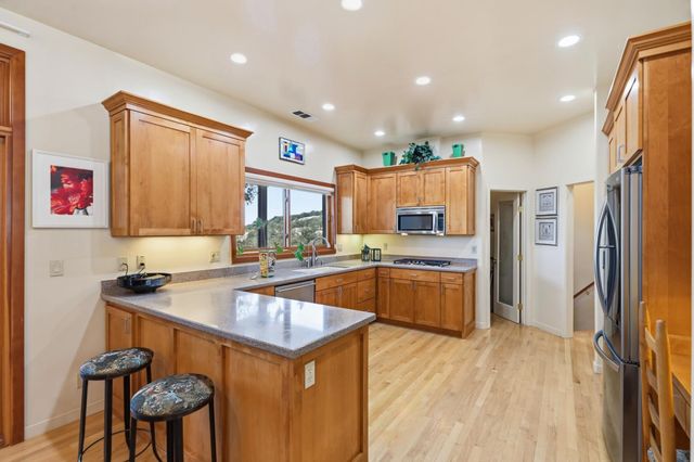6840 Gallagher Rd, Pilot Hill, CA 95664