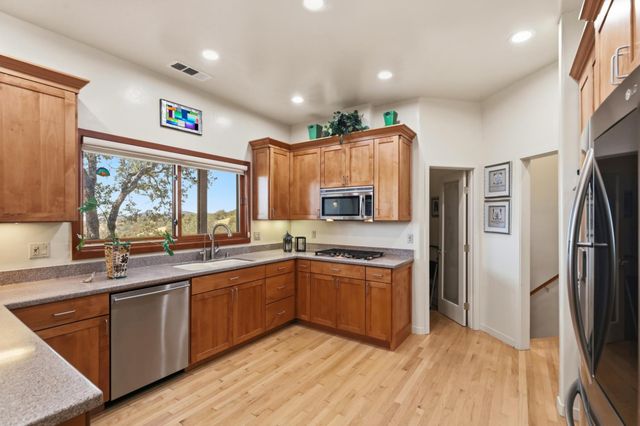 6840 Gallagher Rd, Pilot Hill, CA 95664
