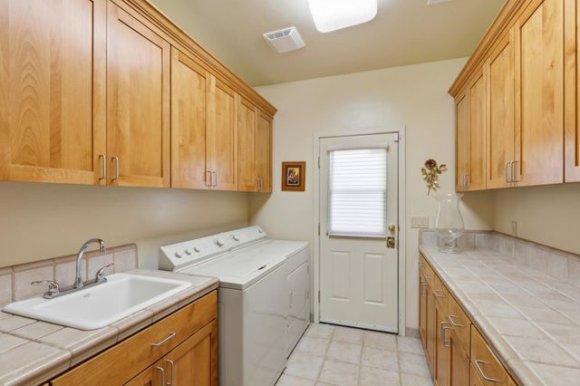 6840 Gallagher Rd, Pilot Hill, CA 95664