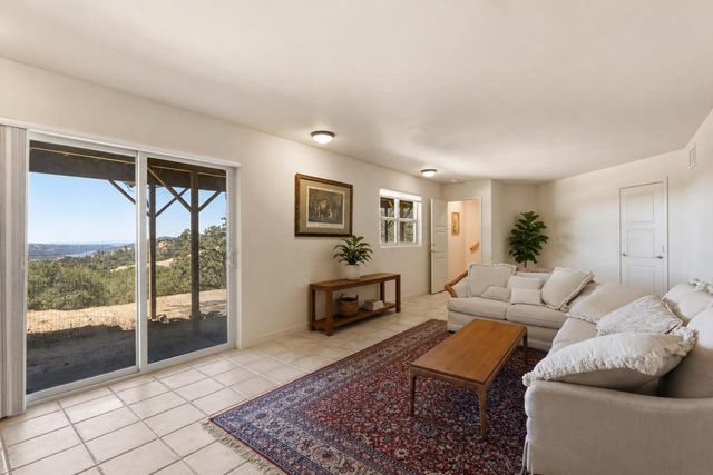 6840 Gallagher Rd, Pilot Hill, CA 95664