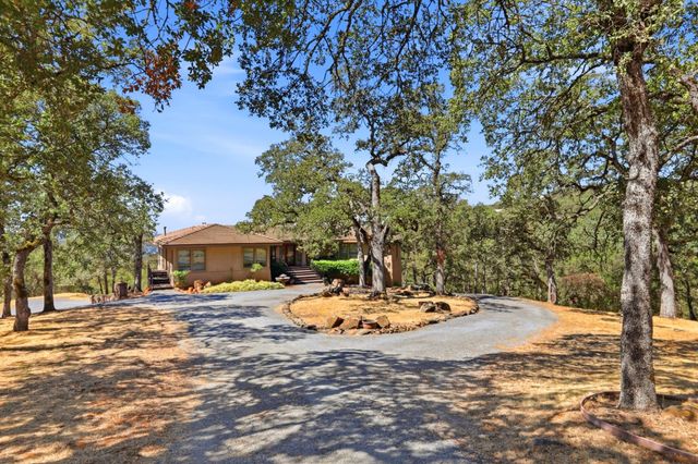 6840 Gallagher Rd, Pilot Hill, CA 95664