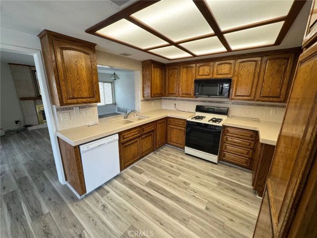 30431 Sparkle Drive, Canyon Lake, CA 92587