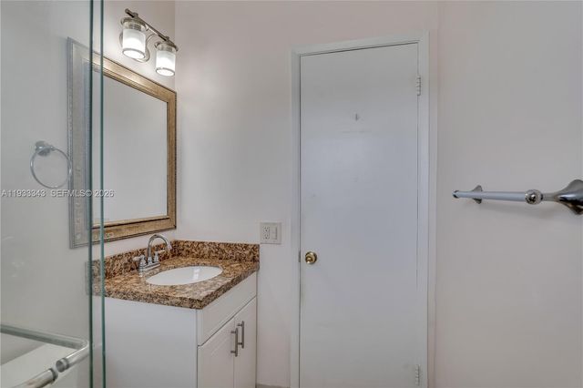 7401 Pines Boulevard 221, Pembroke Pines, FL 33024