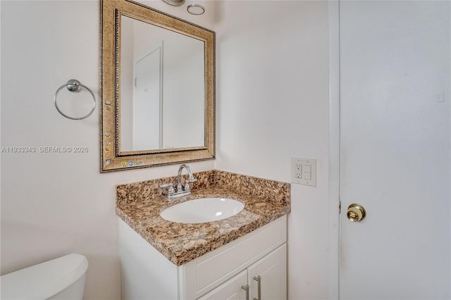 7401 Pines Boulevard 221, Pembroke Pines, FL 33024