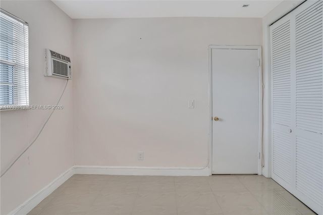 7401 Pines Boulevard 221, Pembroke Pines, FL 33024