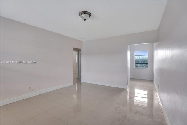 7401 Pines Boulevard 221, Pembroke Pines, FL 33024