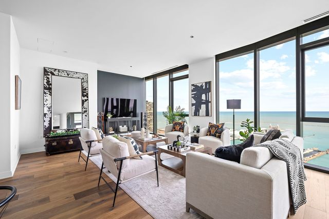 211 N Harbor Drive 4602, Chicago, IL 60601
