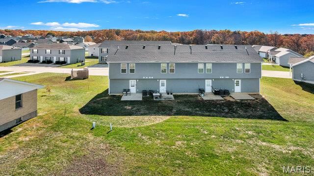 815 Navajo Trail, Warrenton, MO 63383