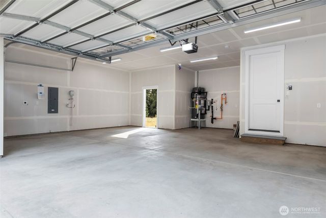 1617 Lockridge Loop E, Enumclaw, WA 98022