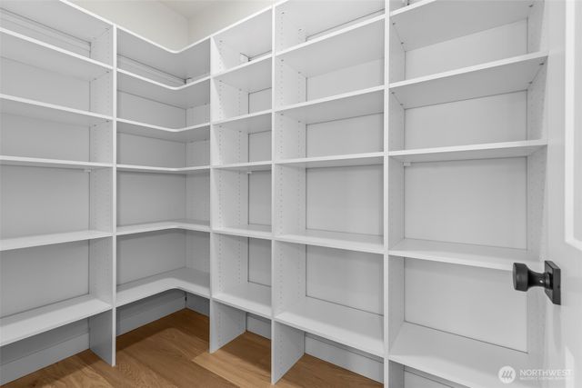 1617 Lockridge Loop E, Enumclaw, WA 98022