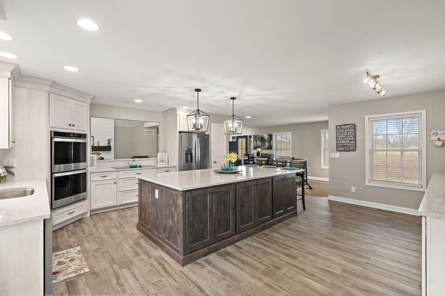 231 N 182 W, Valparaiso, IN 46385
