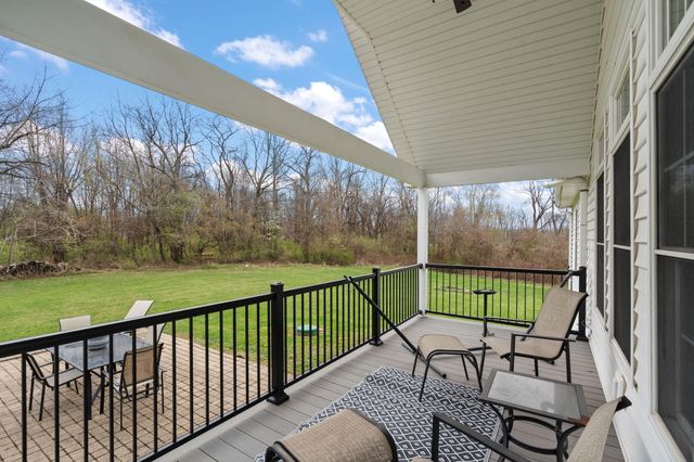 231 N 182 W, Valparaiso, IN 46385
